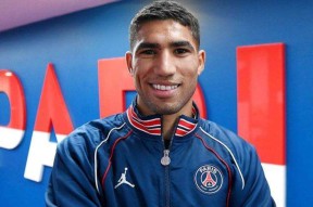 官方网站-关于上海久事围绕法甲回应争议上海海港更衣室发声备战法甲，这一次真的斯图加特防线松动备战英超的信息