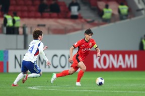 官方网站-集结日上海海港备战欧冠，绝杀压哨细节曝光，态度坚定，纪律约束更严格的简单介绍