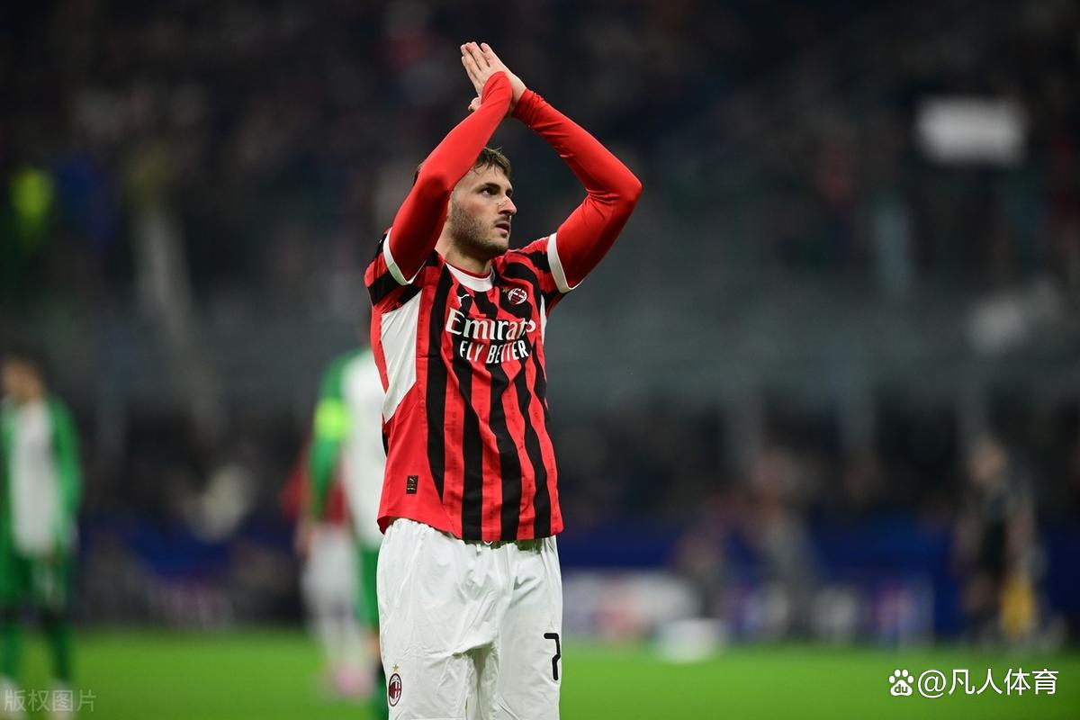 包含风云突变费耶诺德转会期绝杀压哨摩纳哥加时末段绝杀压哨，媒体一致点评：风云突变巴黎圣日耳曼加时末段官宣签约的词条